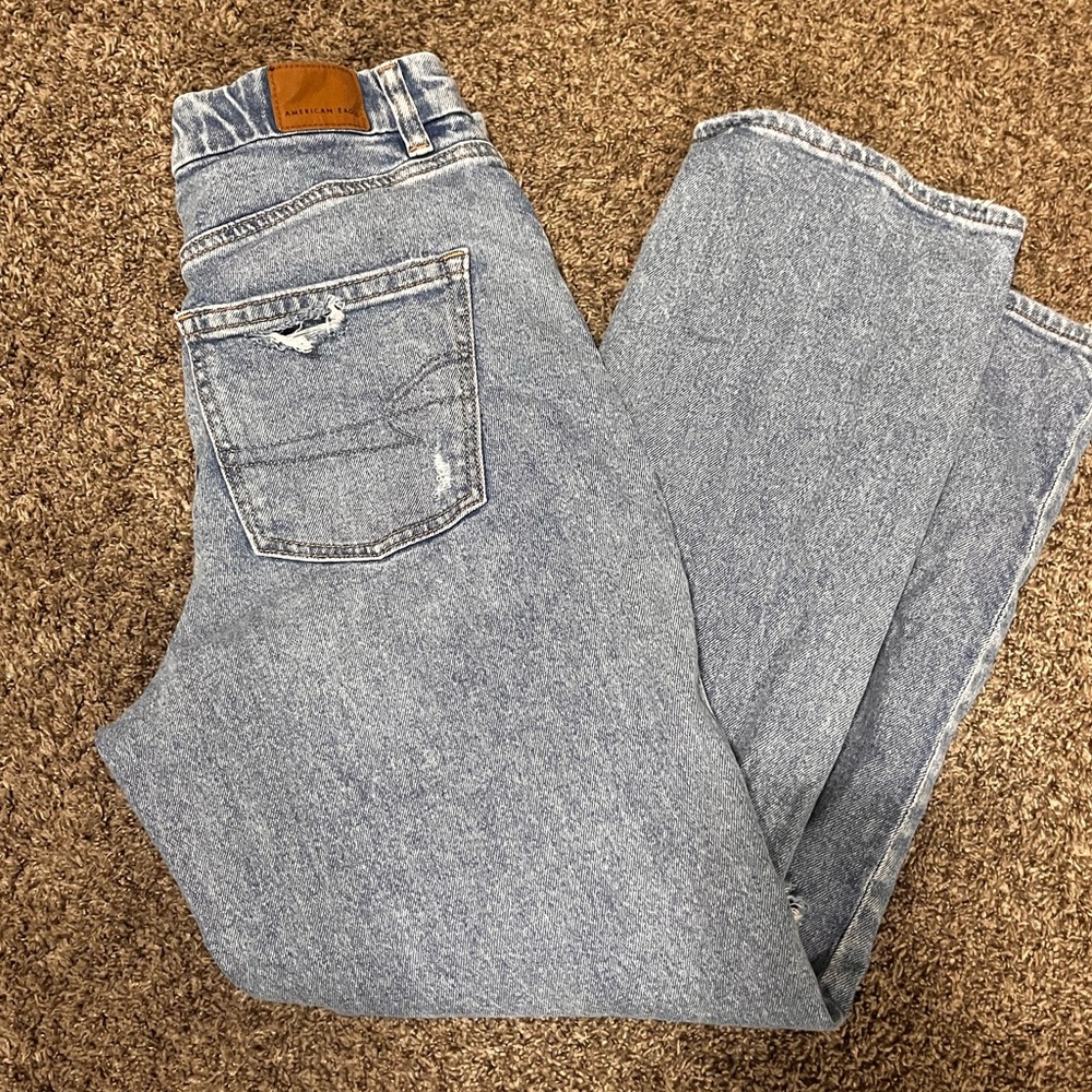 American Eagle Women’s Sz 4 Short Curvy 90s Straight Jeans